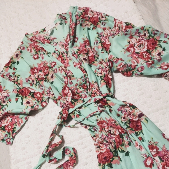 Kennedy Blue Robe - Picture 3 of 3